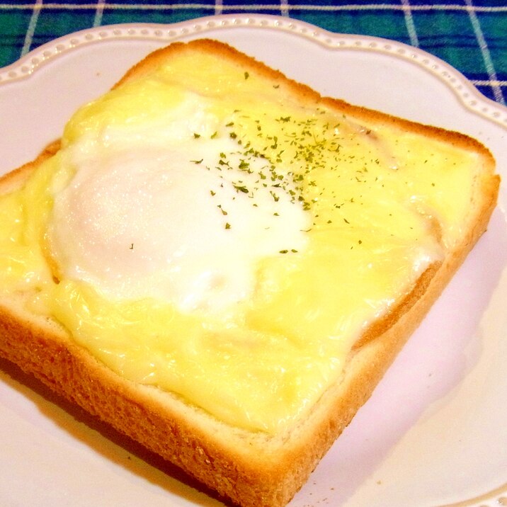 目玉焼きチーズトースト レシピ 作り方 By メリッコ 楽天レシピ